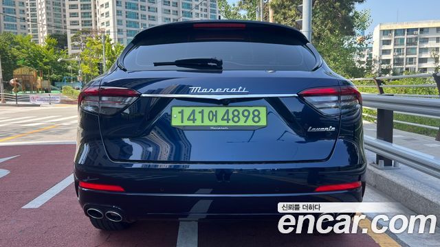 Maserati Levante 2.0 GT AWD - фото 3