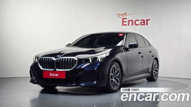 BMW i5 G60 eDrive 40 M Sport - фото 0