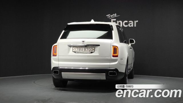 Rolls-Royce Cullinan 6.7 V12 - фото 3