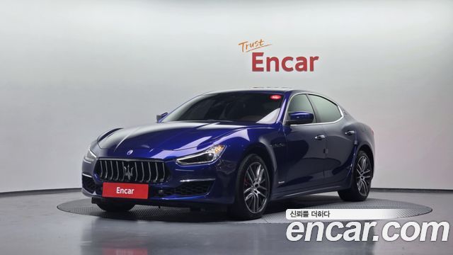 Maserati Ghibli 3.0 GranLusso 3rd - фото 0