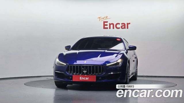 Maserati Ghibli 3.0 GranLusso 3rd - фото 2