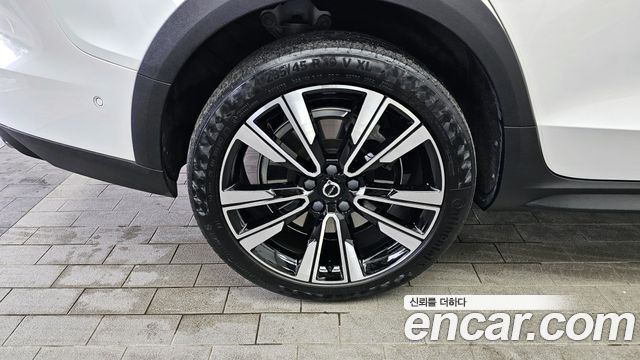 Volvo V60 2-го поколения B5 Pro AWD - фото 4