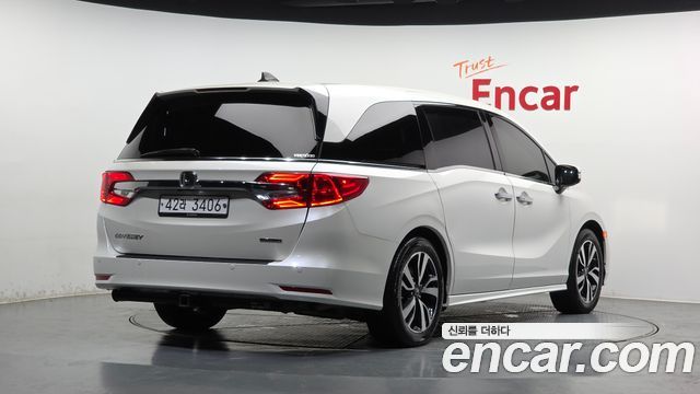 Honda Odyssey 3.5 5th - фото 1