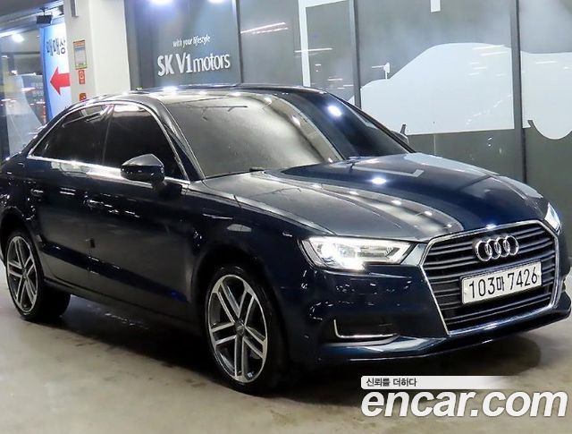 Audi A3 40 TFSI 8V - фото 0