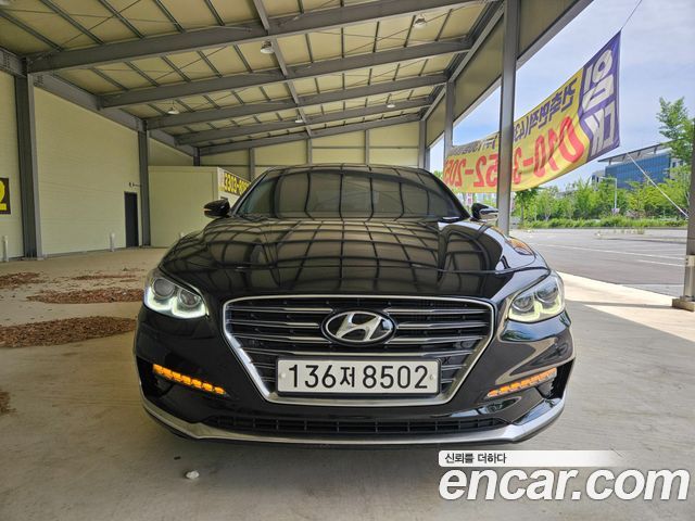 Hyundai Grandeur IG 2.2 Diesel Premium Special - фото 0