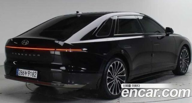 Hyundai Grandeur GN7 2,5 Gasoline 2WD Calligraphy - фото 1