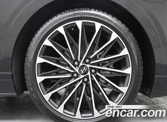 Hyundai Grandeur GN7 2,5 Gasoline 2WD Calligraphy - фото 4