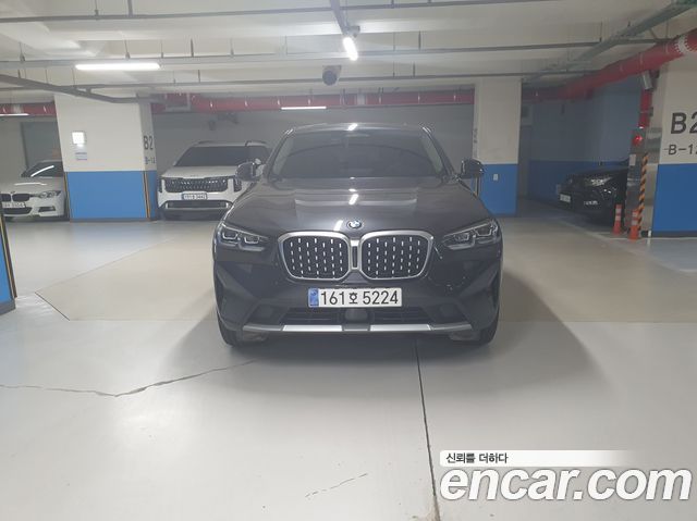 BMW X4 G02 xDrive20i xLine - фото 0