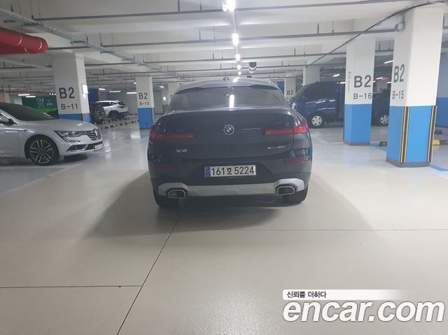 BMW X4 G02 xDrive20i xLine - фото 4