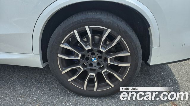 BMW X5 G05 xDrive 40i M Sport - фото 4