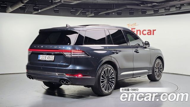 Lincoln Aviator 2-го поколения 3.0 Black Label AWD - фото 1