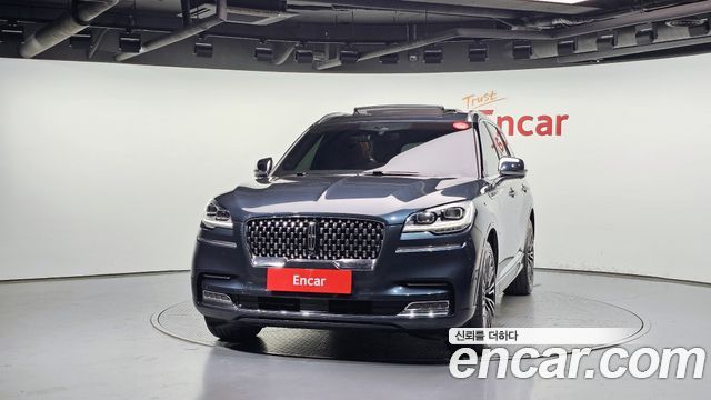 Lincoln Aviator 2-го поколения 3.0 Black Label AWD - фото 2