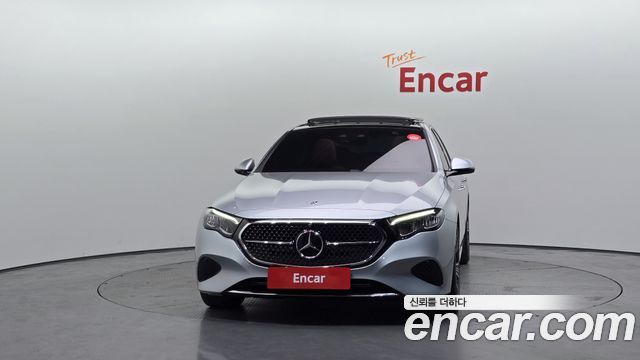 Mercedes-Benz E-Class W214 E200 Avantgarde - фото 2