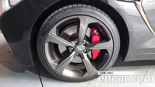 Genesis G70 3.3T Sport Elite - фото 4