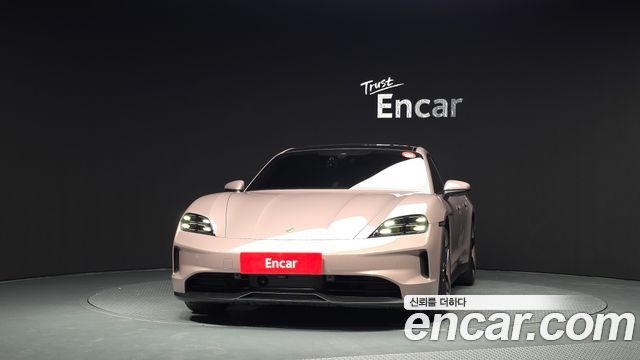 Porsche Taycan Base - фото 2