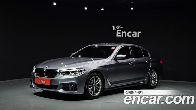 BMW 5-Series G30 520d M Sport Package Plus - фото 0