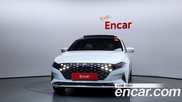 Hyundai Grandeur Новый IG, гибрид Calligraphy - фото 2