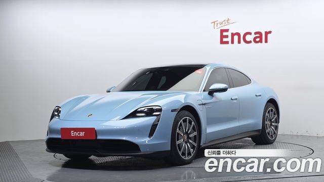 Porsche Taycan 4S - фото 0