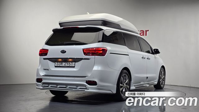 Kia Carnival Новый 9-seater Limousine(Special vehicle) - фото 1