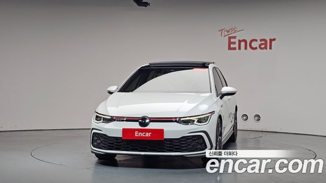 Volkswagen Golf 8-го поколения 2.0 GTI - фото 1