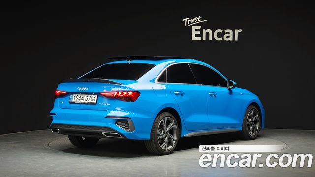 Audi A3 40 TFSI Premium - фото 1