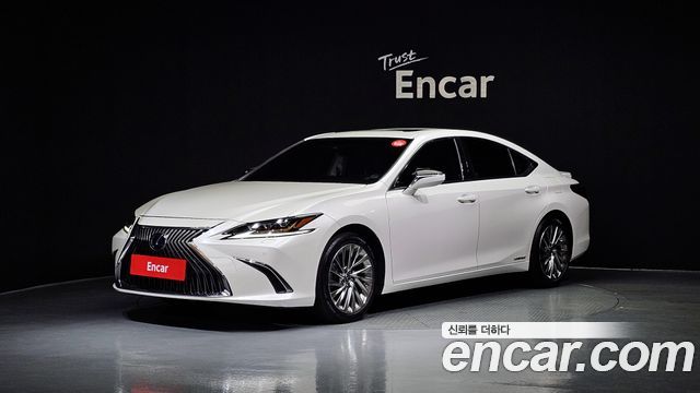 Lexus ES 7-го поколения Executive - фото 0