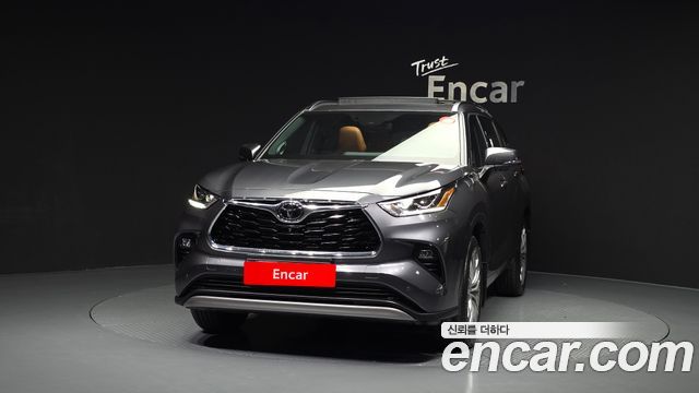 Toyota Highlander Hybrid - фото 2