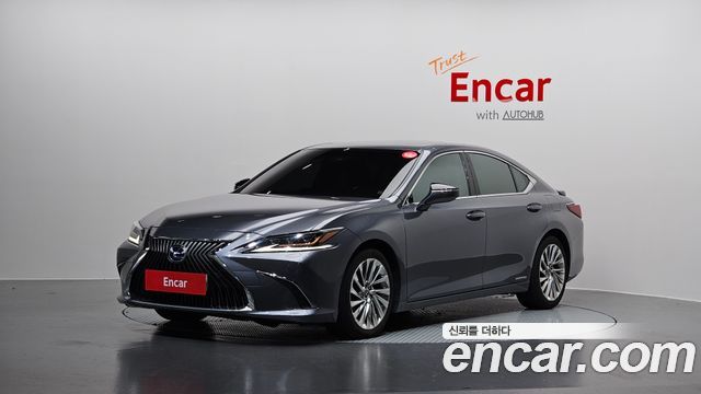 Lexus ES 7-го поколения Executive - фото 0