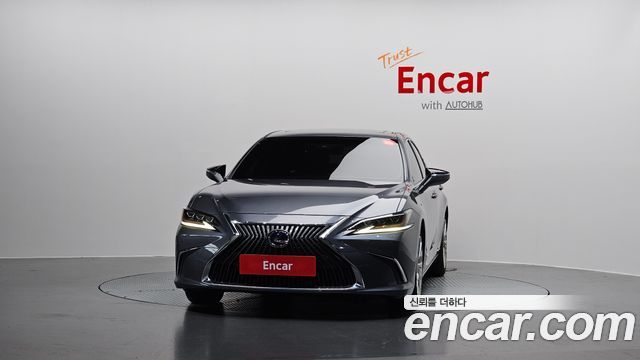 Lexus ES 7-го поколения Executive - фото 2