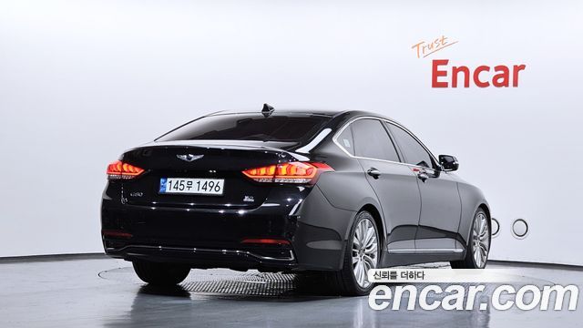 Genesis G80 2.2D AWD Premium Luxury - фото 1