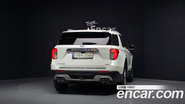 Ford Explorer 6-го поколения 3.0 PHEV - фото 3