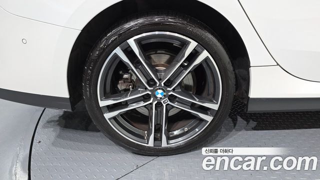 BMW 2-Series F44 220i M Sports - фото 4