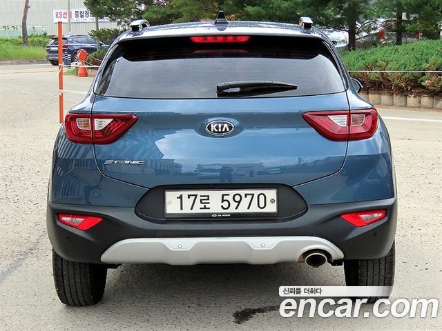 Kia Stonic Diesel 1.6 Trendy - фото 3