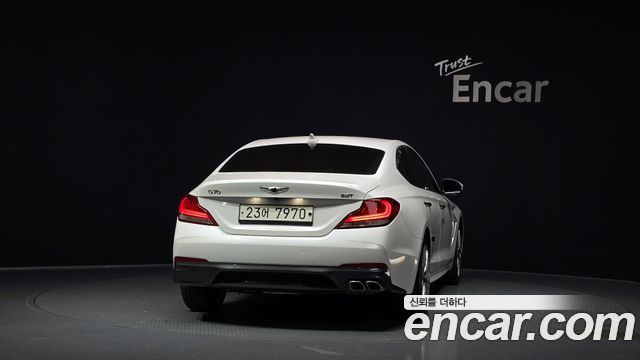 Genesis G70 2.0T Elite - фото 3
