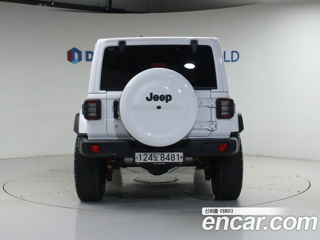 Jeep Wrangler JL 2.0 Overland 4Door - фото 3