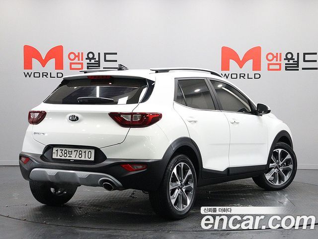 Kia Stonic 1.4 Trendy - фото 2