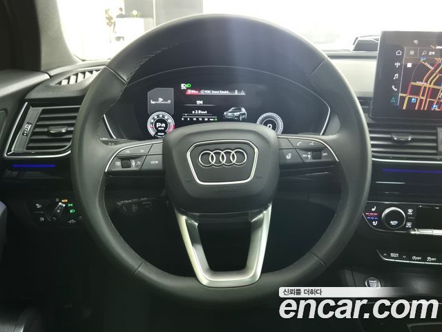 Audi Q5 FY 45 TFSI Quattro Premium - фото 2
