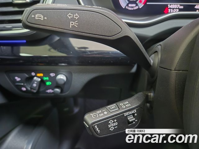Audi Q5 FY 45 TFSI Quattro Premium - фото 4