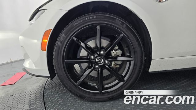 Mazda MX-5 Miata Miata - фото 4