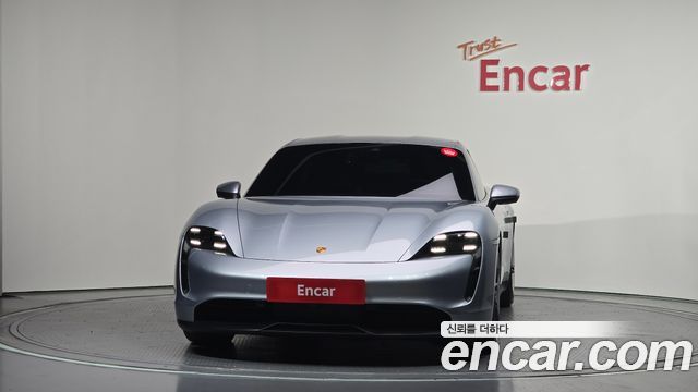 Porsche Taycan Base - фото 2