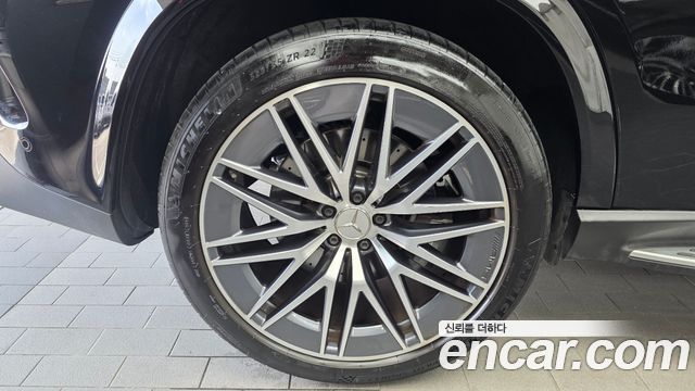 Mercedes-Benz GLE-Class W167 AMG GLE53 4MATIC+ - фото 4