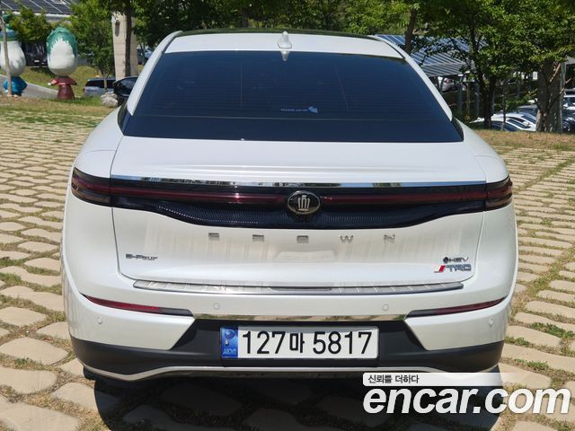 Toyota Crown 2.5 4WD Hybrid - фото 4