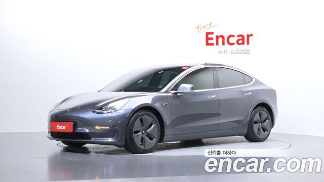 Tesla Model 3 Long Range AWD - фото 0