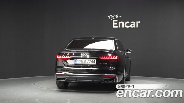 Audi A4 B9 40 TFSI Premium - фото 2