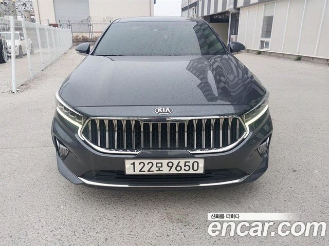 Kia K7 Premier, гибрид Signature - фото 0