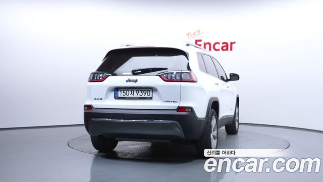 Jeep Cherokee KL 2.4 Limited AWD - фото 3
