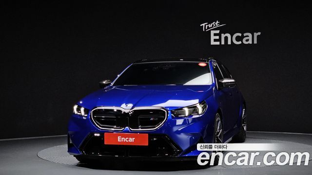 BMW M5 G90 M5 Touring - фото 2