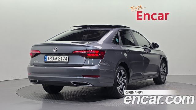 Volkswagen Jetta 7-го поколения 1.4 TSI Prestige - фото 1