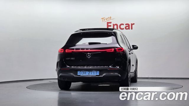 Mercedes-Benz EQA H243 EQA250 AMG Package Plus - фото 3