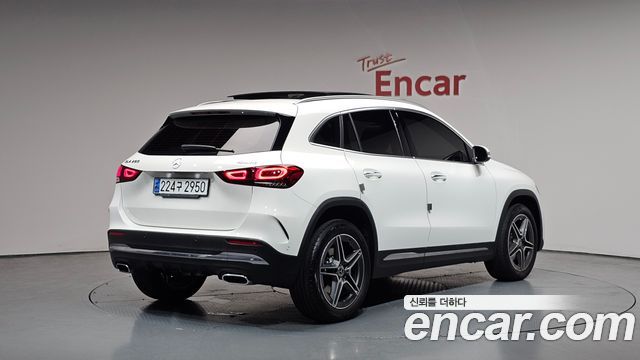 Mercedes-Benz GLA-Class H247 GLA250 4MATIC - фото 1